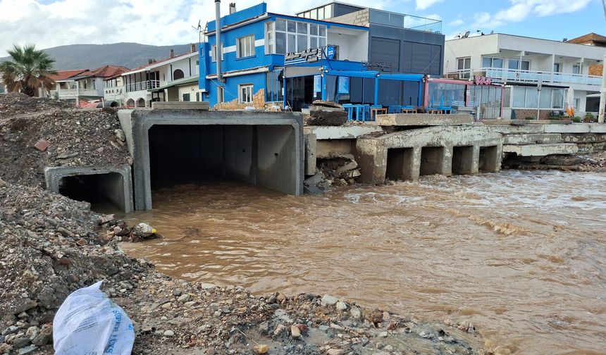 İZSU'dan taşkın riskini azaltan çalışma!