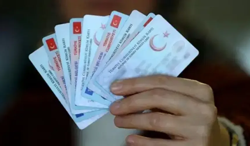 Sürücüler dikkat: Ehliyetini yenilemeyene çifte fatura yolda!