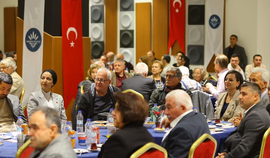 Karabağlar ‘da eğitim emekçilerine anlamlı gece