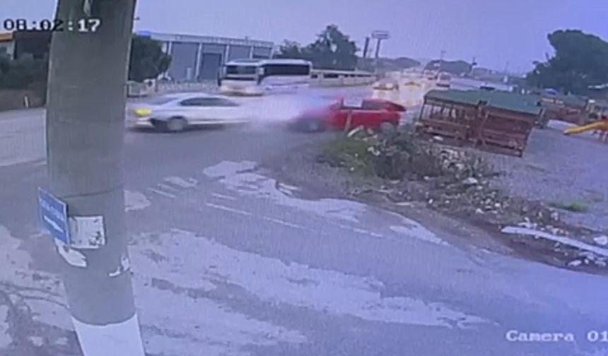 Sola dönüşte facia: 2 ölü, 4 yaralı