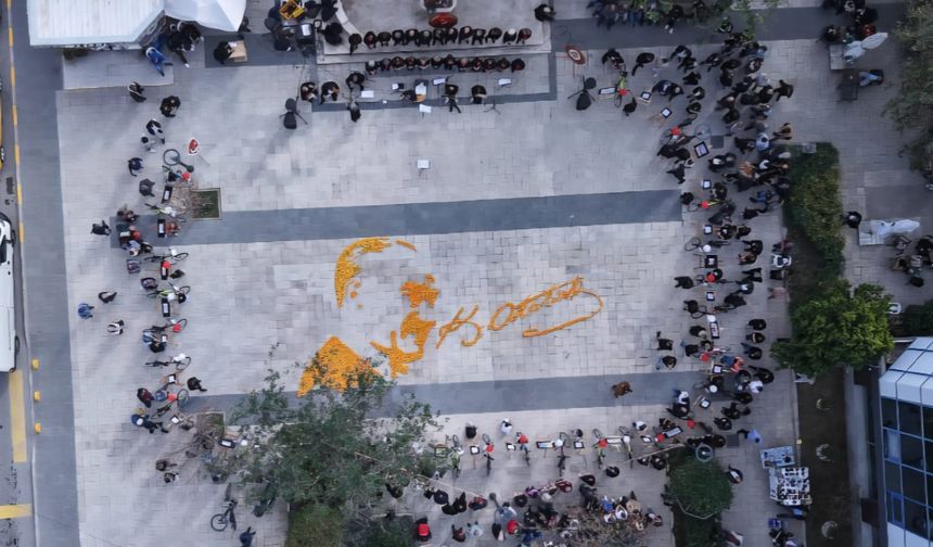 10 Kasım’da Menderes’e Atatürk imzası