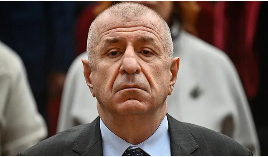 Küfürlü slogan açıklaması: Siyasette eleştiri siyasi olur!