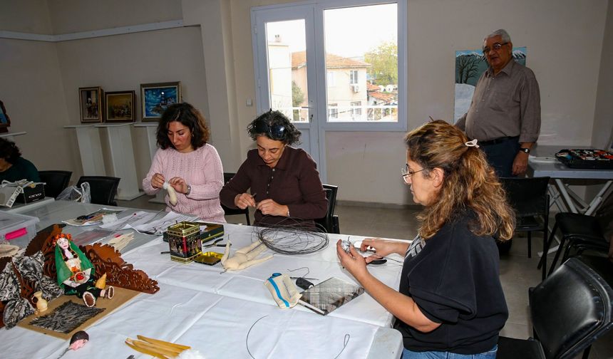 Çiğli’de kadınlar geleneksel sanatı geleceğe taşıyor