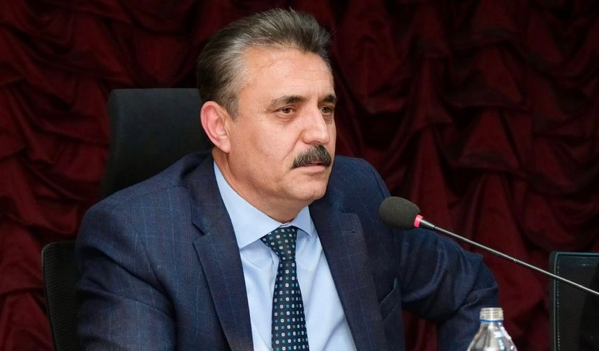 Dikili'nin başkanı mali tabloyu anlattı: Beklenti çok, personel gideri çok, gelir az!