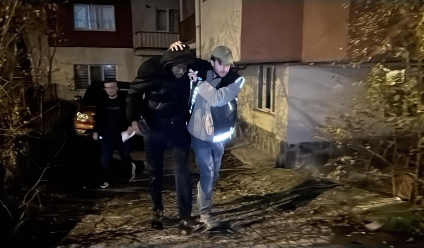 Afrikalı torbacı tutuklandı!