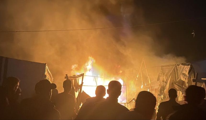 İsrail ordusu Gazze'de çadır kenti vurdu