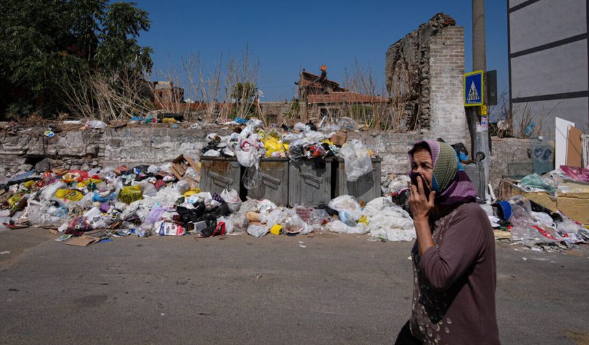 Buca’da maaş krizi yeniden patlak verdi: Çöp krizi kapıya dayandı!