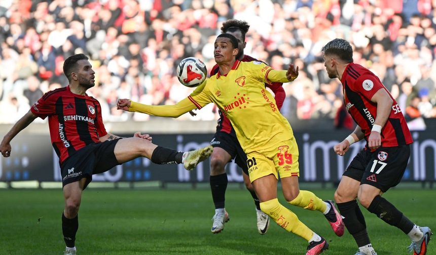 Göztepe, hakemi de Antep'i de yendi!