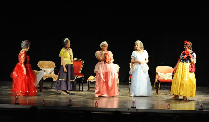 Karşıyaka’nın ileri yaş hizmetleri fuarda tanıtılacak