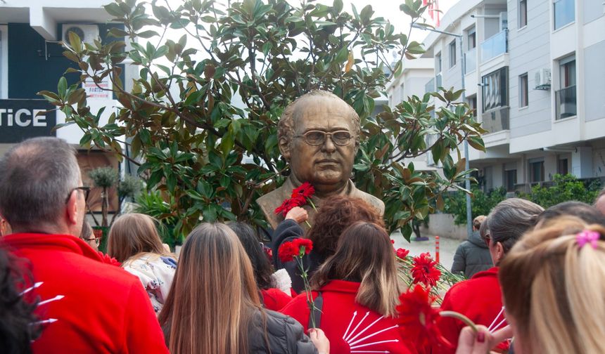 Güzelbahçeliler Mumcu’yu unutmadı