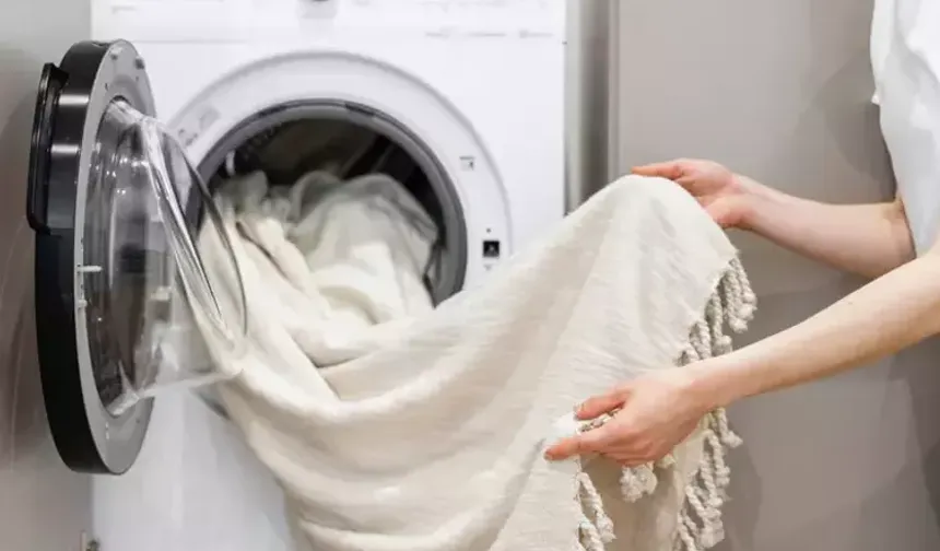 Yıllardır yanlış biliyormuşuz: Çamaşırları sakın bu derecede yıkamayın!