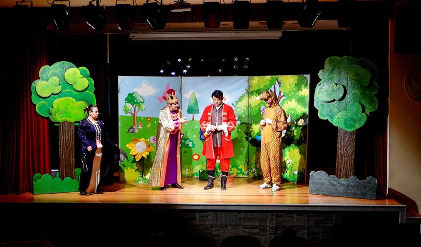 Bornova'dan miniklere yarıyıl şenliği!