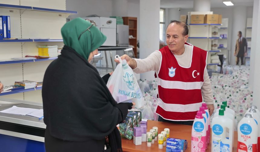 Konak’tan temizlik ve hijyen malzemesi desteği