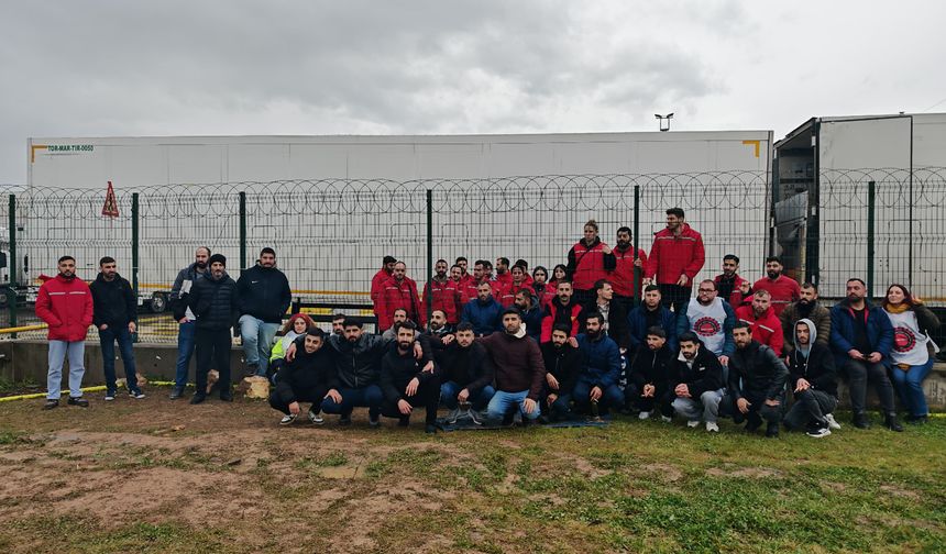 Eylemler sekizinci gününde... Torbalı Migros'ta en az 40 işten çıkarma!