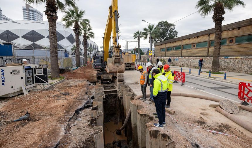 Taşkın ve koku sorunlarına kalıcı çözüm... Alsancak’ta dev altyapı hamlesi!