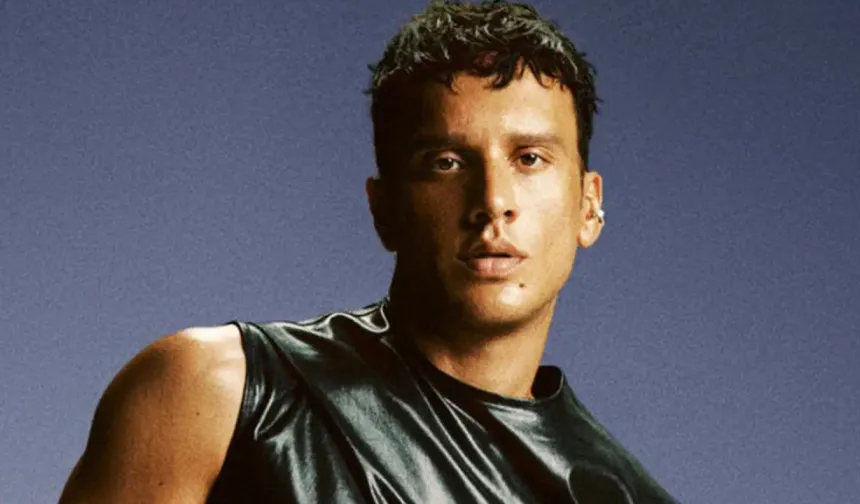 Hakkında yakalama kararı çıkarılan şarkıcı Edis'ten açıklama