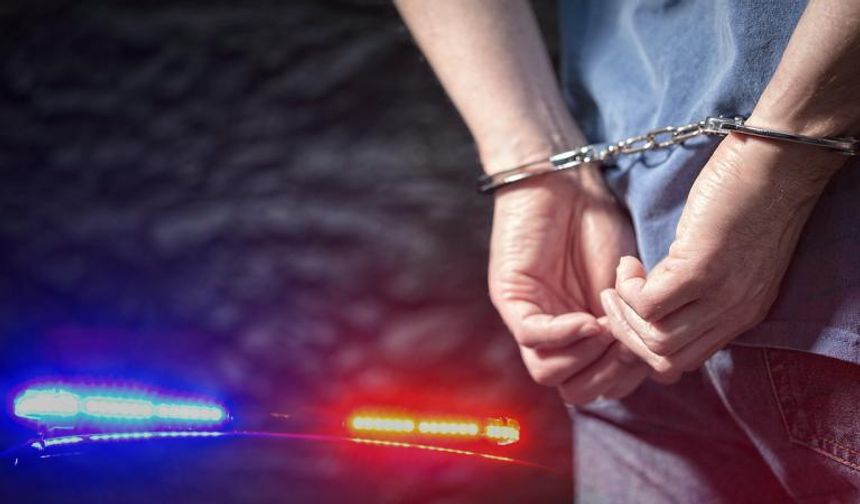 İzmir'de doktoru darbeden şüpheli gözaltında!