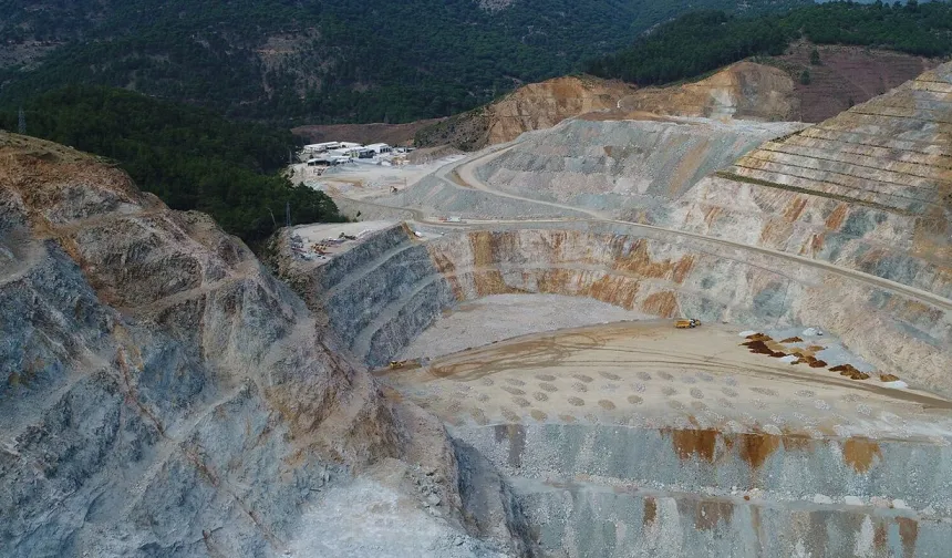 İzmir’in ‘zehir’ madeninde ilk karar!
