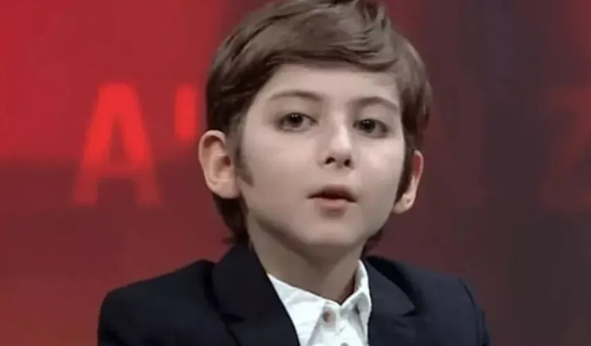 Filozof Atakan'ın şaşırtan değişimi: Fenomen olma yolunda