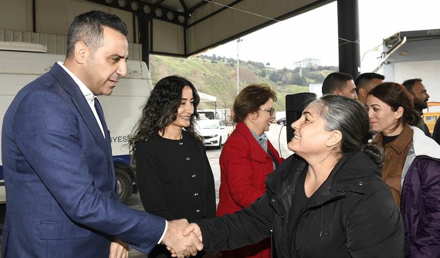 Çiğli'de bayramlaşma: En büyük gücümüz çalışanlarımız!