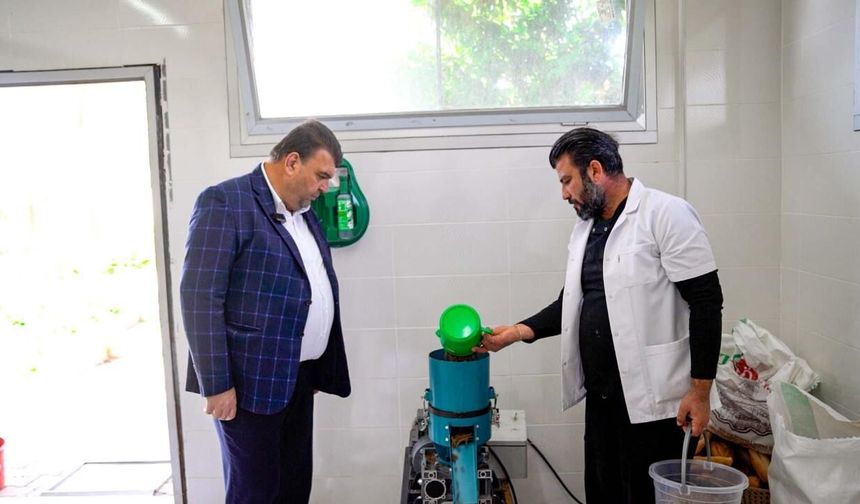 Seferihisar’da sıfır atıkla mama üretimi!