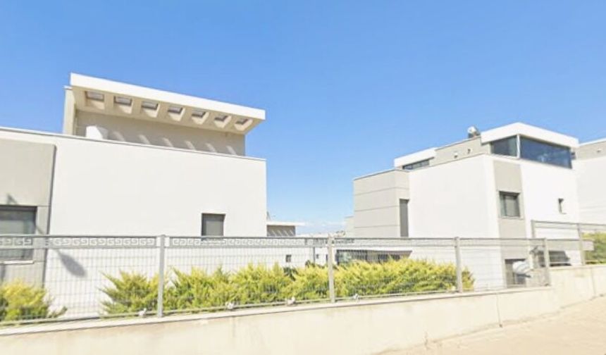 İcradan satılık villa!