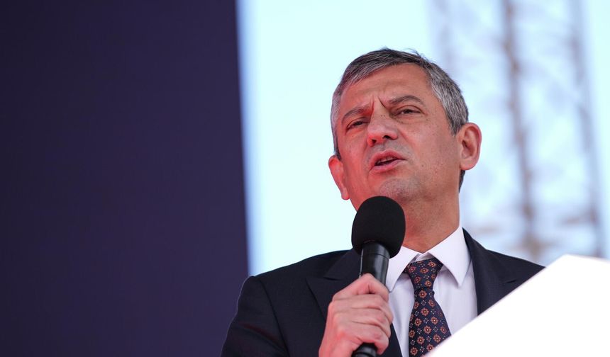 Özel'den dikkat çeken çağrı: İzmir'de yetki Çağatay Güç'ün!