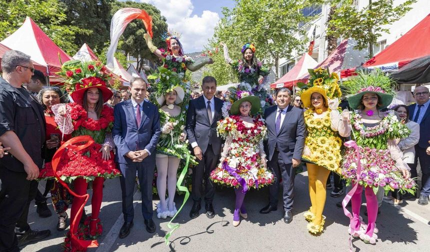 Bayındır'ın mis kokulu festivali başladı!