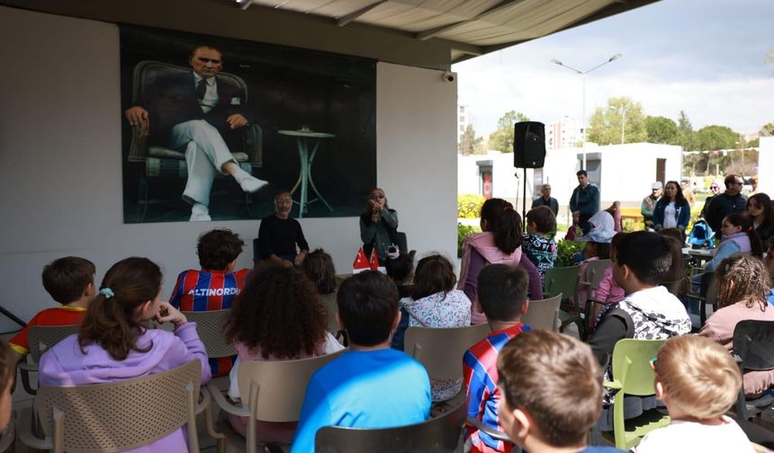 Bayraklı’da Çocuk Kitap Şenliği yoğun ilgi