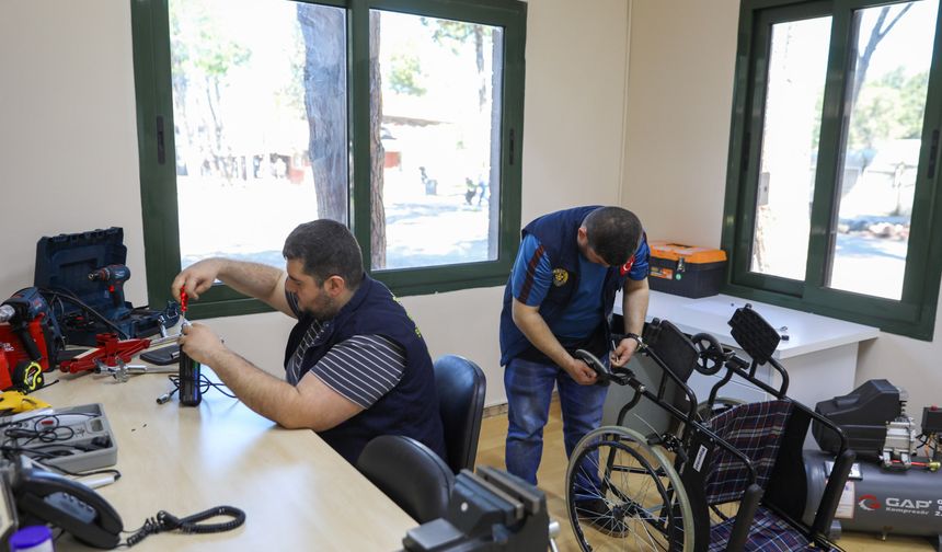 Buca’da engelsiz ulaşım hizmeti yenilendi