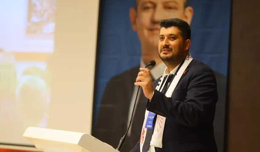 Karabağlar’da 'bankamatik' polemiği... Gürboğa’dan Eroğlu’na yanıt!