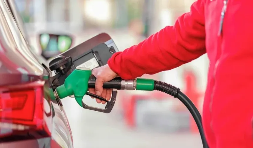 Tabela değişti: Benzine zam, LPG'ye indirim!