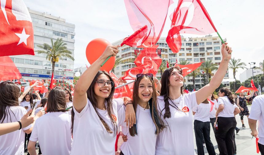 İzmir'den 19 Mayıs kareleri!