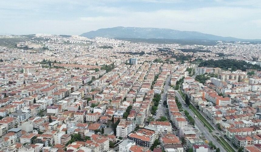 En kalabalık ilçede dev plan askıda!
