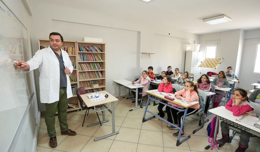 Gaziemir'den eğitime destek!