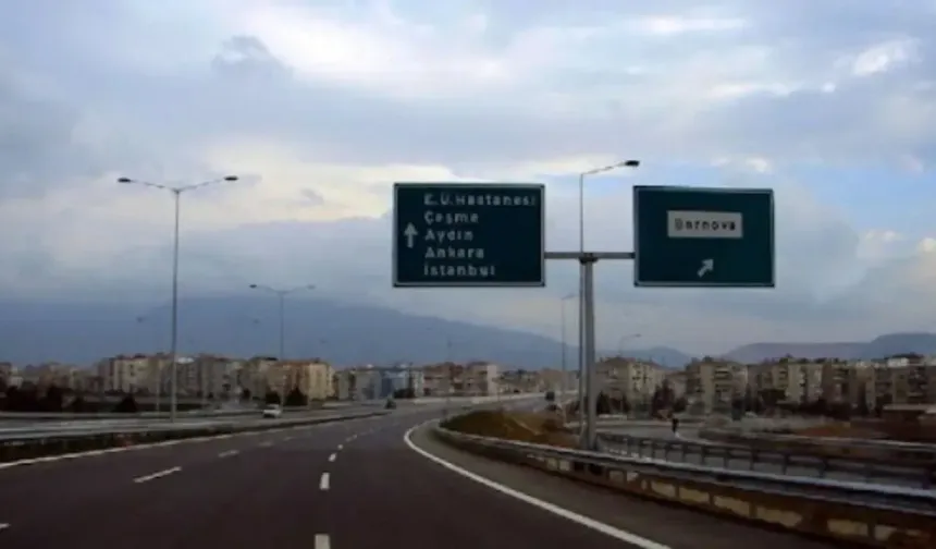CHP'nin 'İzmir Çevre Yolu' iddialarına AK Parti'den ilk yanıt: Siyasi rant peşindeler!