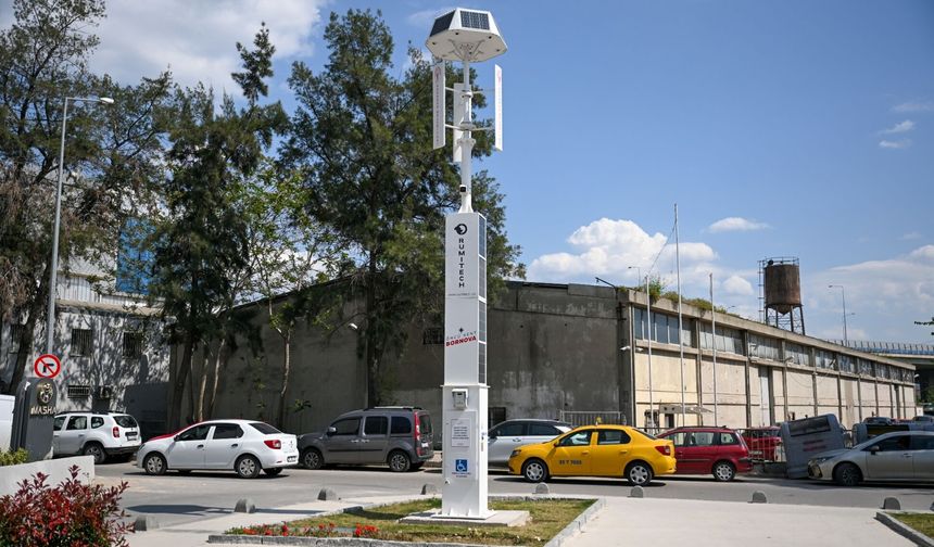 Bornova’da hibrit direklerle temiz enerji dönemi başladı