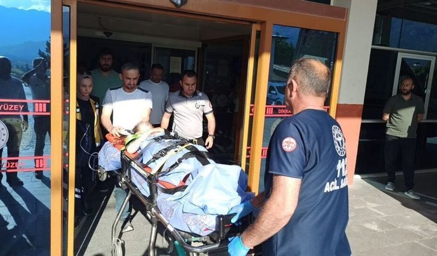 11 yaşındaki çocuk balkondan düştü