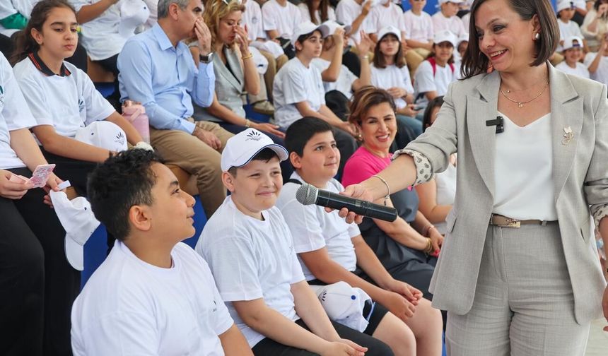 Karabağlar'da çocuklardan çağrı: Geleceğim koruyalım!