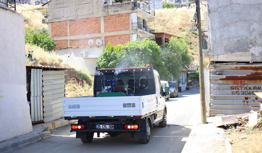 Karabağlar'da 58 mahallede ilaçlama seferberliği!