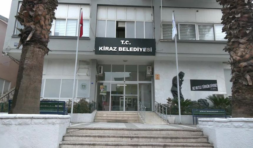 Kiraz'da toplu istifa