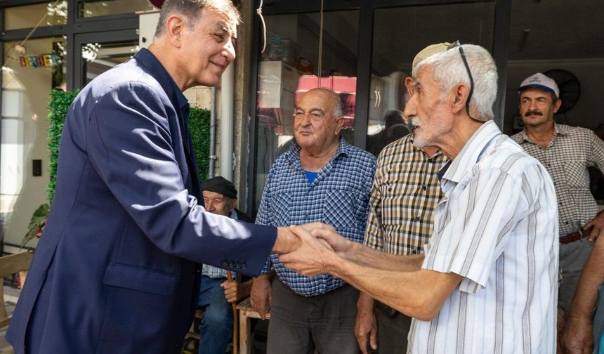 Tugay Güzelbahçe'de esnaf ve vatandaşlarla buluştu