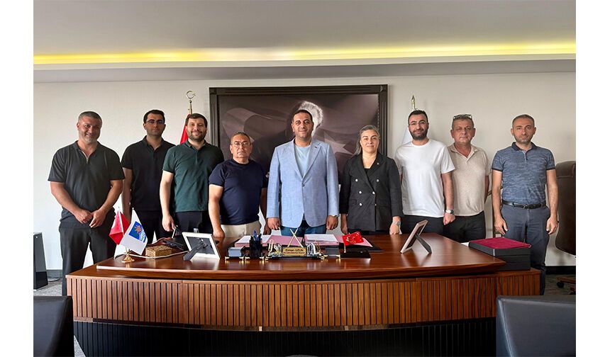 Narlıdere Belediyesi'nde toplu sözleşmede imzalar atıldı