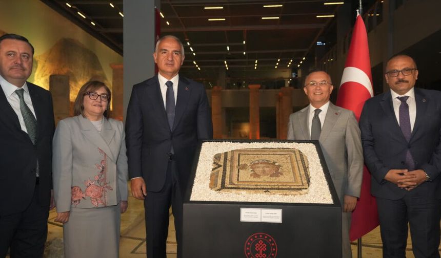 ABD'den iade edilen Zeugma mozaik paneli evine kavuştu