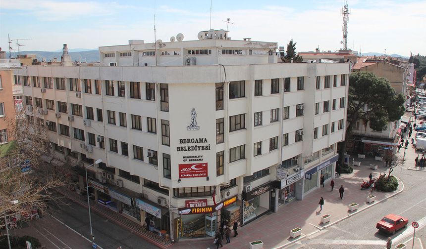 Bergama Belediye Başkanı kararını verdi: YENİ Parti’ye geçiyor!