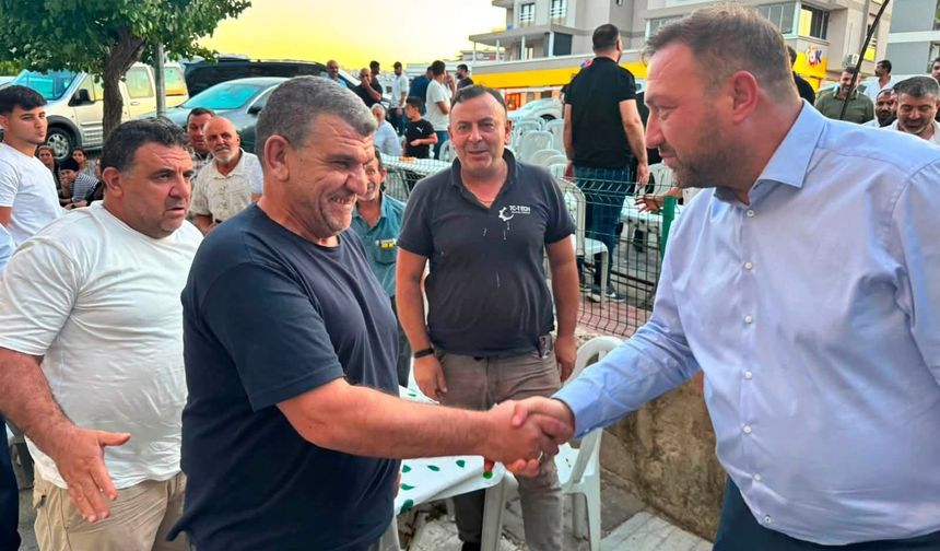 Gümrükçü'den seyyar satıcılara temsil sözü!