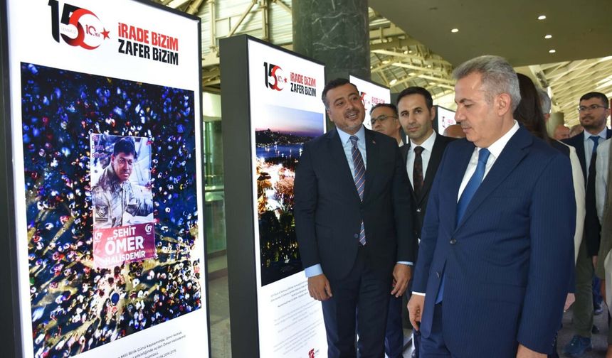 İzmir Adnan Menderes Havalimanı'nda '15 Temmuz Hafıza ve Hatıra' sergisi