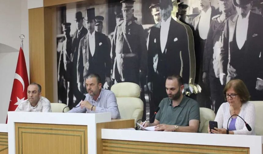 Çiğli’de imar planı tartışması: 'Meclisin iradesine ipotek koyuluyor!'