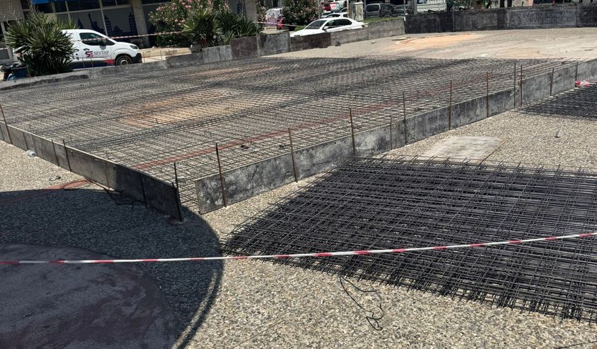Gaziemir'de 'kütüphane' polemiği: MHP'den mevzuata aykırılık iddiası