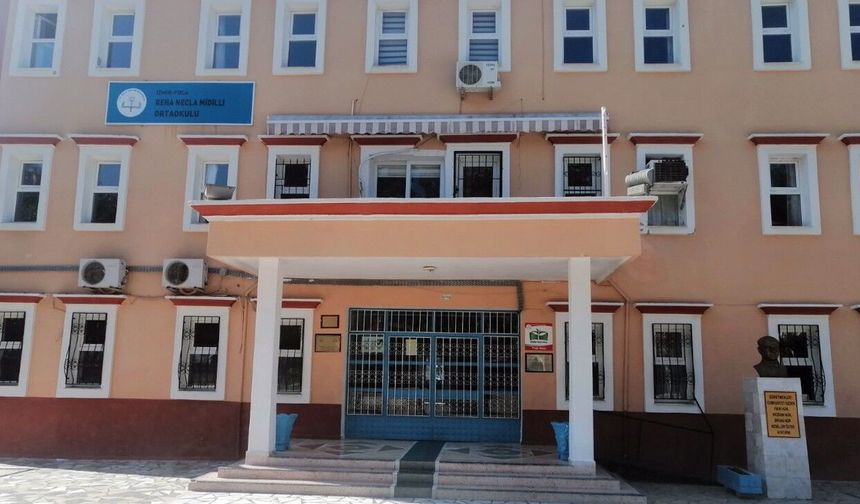 İlçenin gözde okulunda ihale... Derslik sayısında dikkat çeken düşüş!